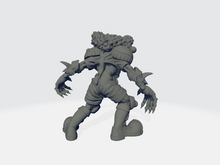 Load image into Gallery viewer, Crosslances - Goblin Circus - Goblin Lineman #7
