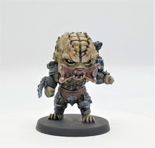 Load image into Gallery viewer, Capsule Chibi - Predathon / Predator (Unmasked)
